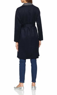 伯柔新款双面尼羊绒大衣 探索三折左右拿货渠道与品牌合作策略